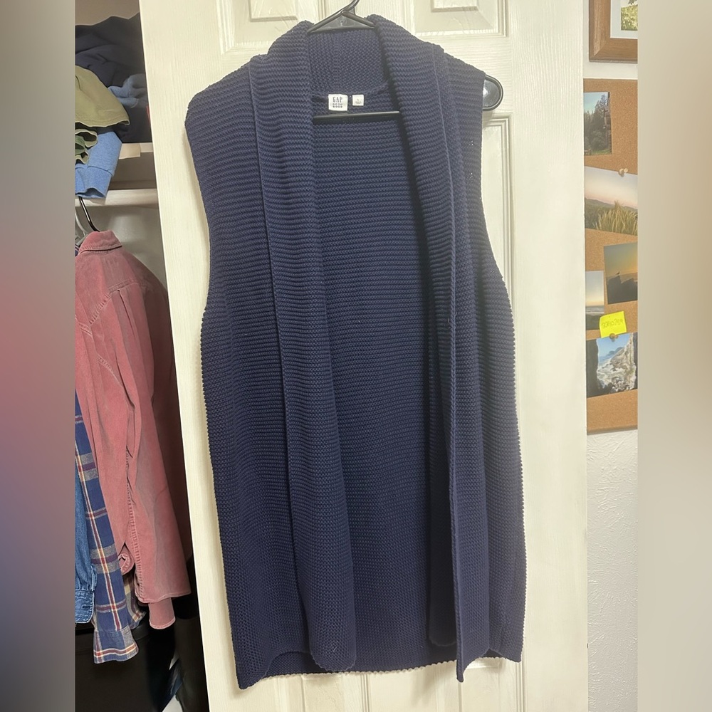 Gap sweater Textured Sleeveless Shawl-Collar Cardigan Sweater